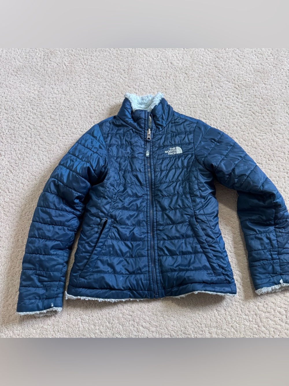 The North Face Girls Reversible Mossbud Jacket Size Small 7/8 Blue